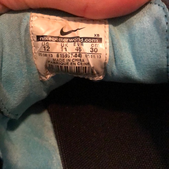 Nike Skate Shoes - Picture 4 of 4